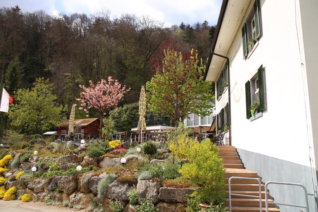Landgasthof Farnsburg Ormalingen Esterno foto