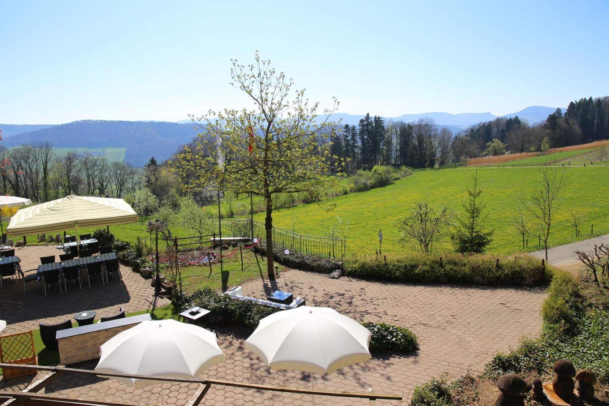 Landgasthof Farnsburg Ormalingen Esterno foto